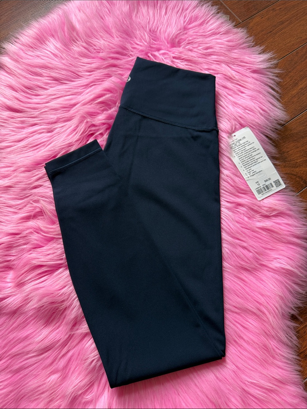Size 10 Wunder under HR pant 28” true navy Full on luxtreme NWT
